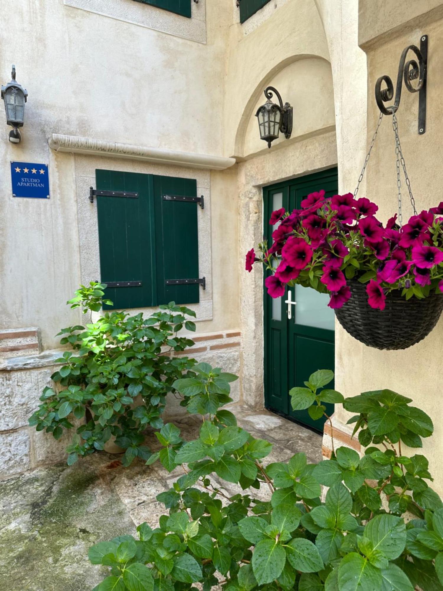Appartement Diocletian Wine